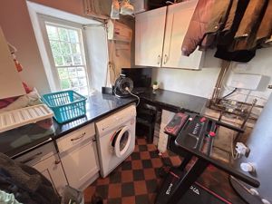 Photo 21- click for photo gallery